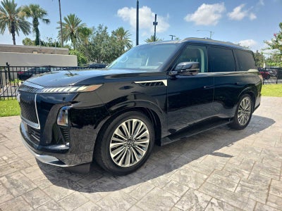2027 INFINITI QX80 LUXE