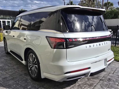 2026 INFINITI QX80 LUXE