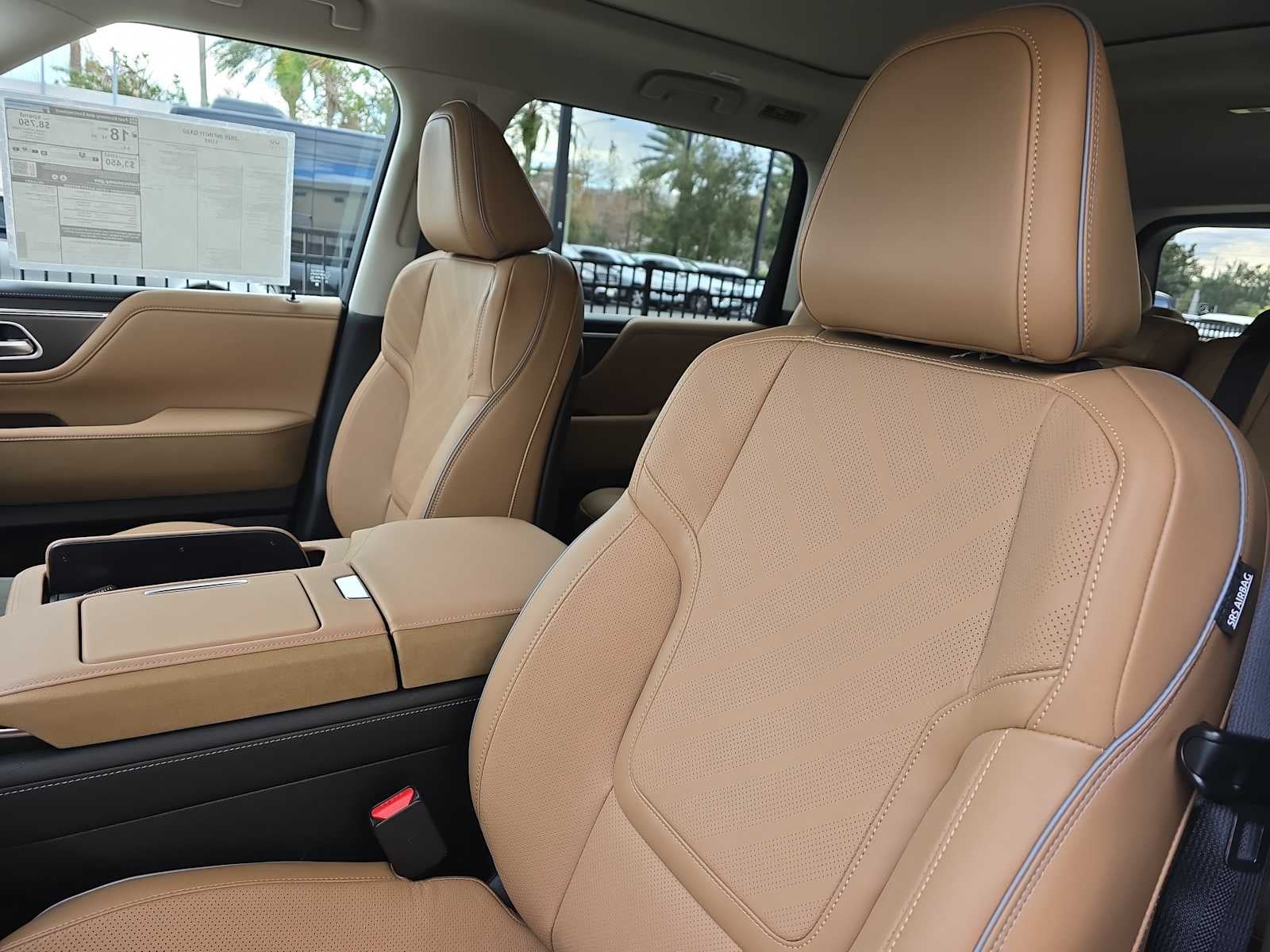 2026 INFINITI QX80 LUXE