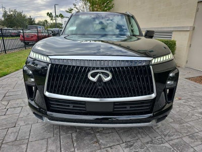 2026 INFINITI QX80 LUXE