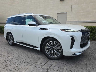 2026 INFINITI QX80 LUXE
