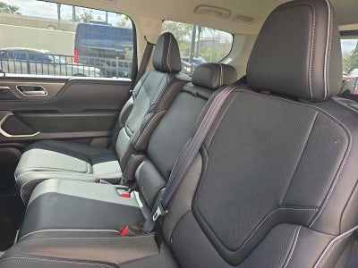 2025 INFINITI QX80 LUXE