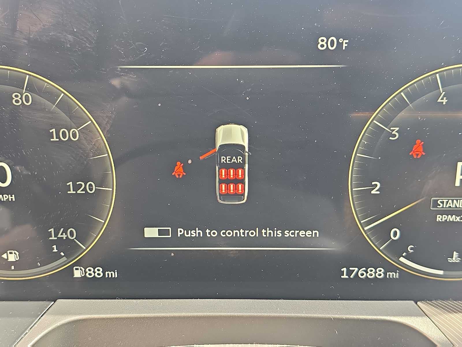 2025 INFINITI QX80 LUXE