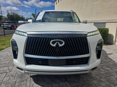 2025 INFINITI QX80 LUXE