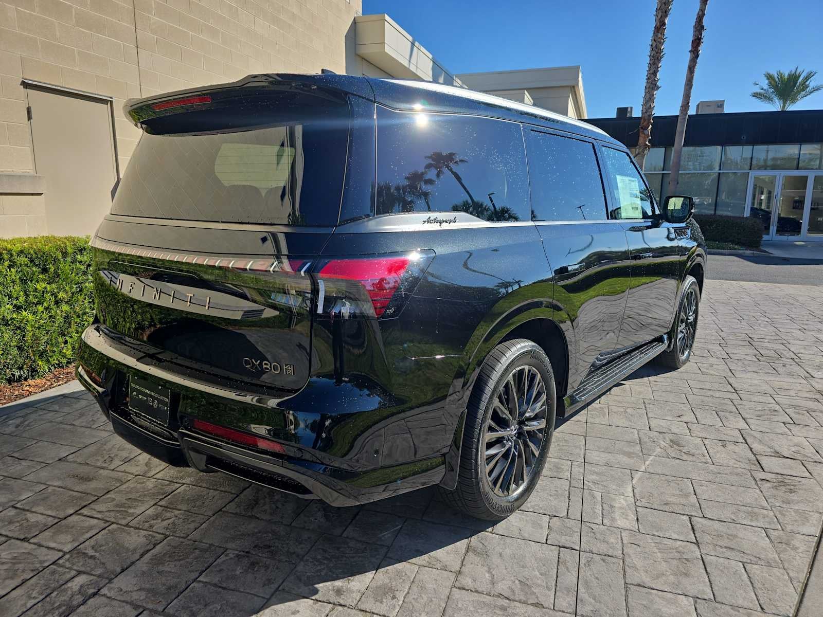 2026 INFINITI QX80 AUTOGRAPH