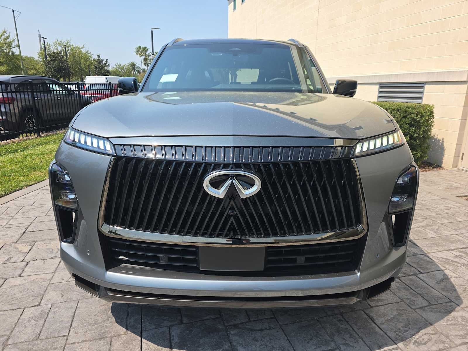 2026 INFINITI QX80 AUTOGRAPH