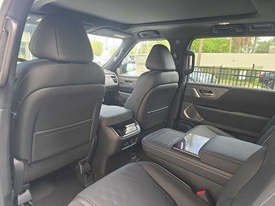 2027 INFINITI QX80 AUTOGRAPH