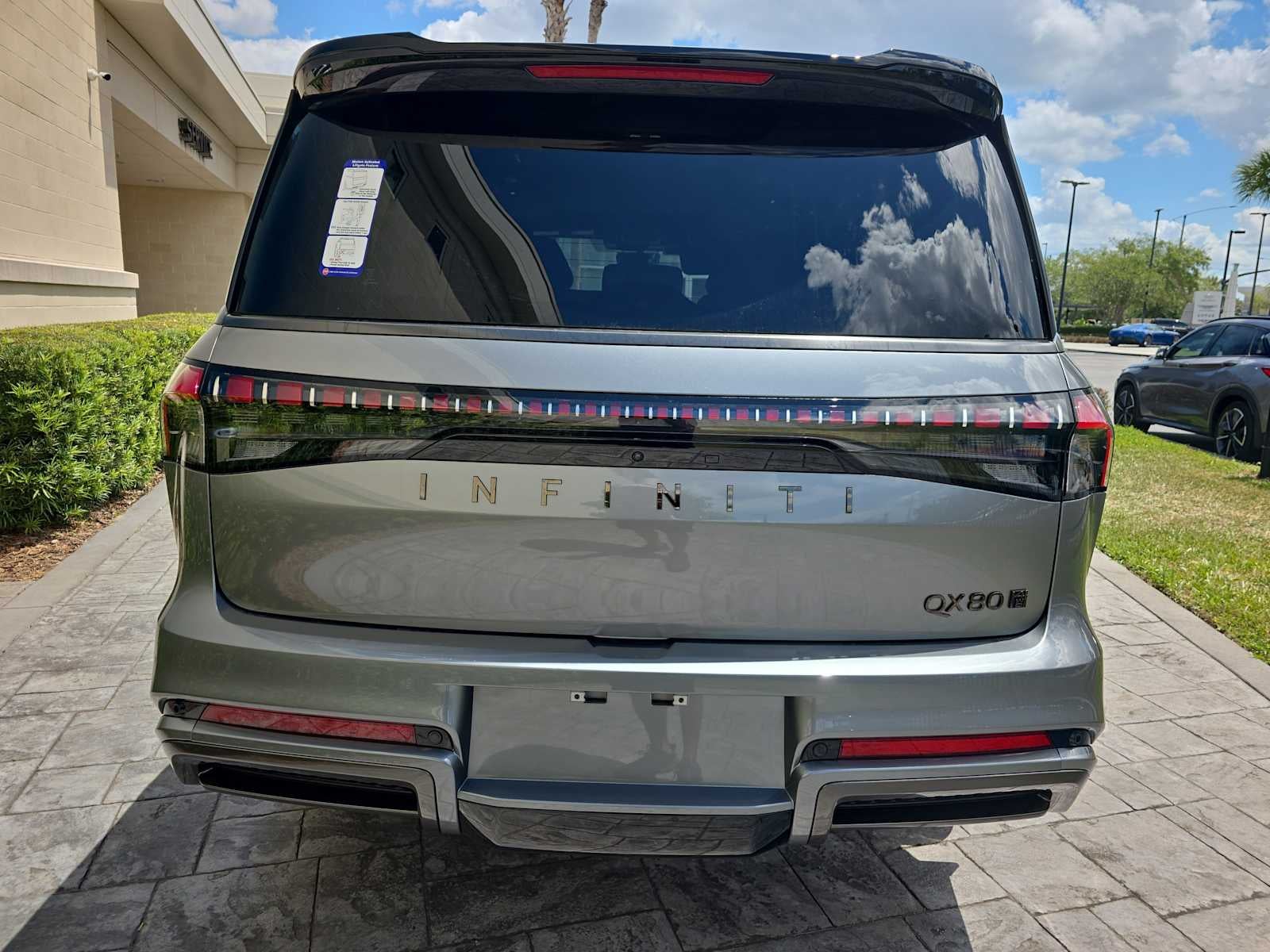 2026 INFINITI QX80 AUTOGRAPH