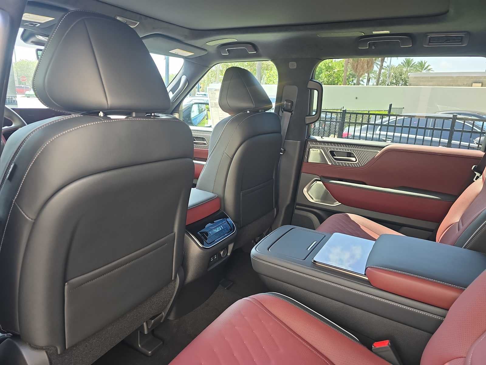 2027 INFINITI QX80 AUTOGRAPH