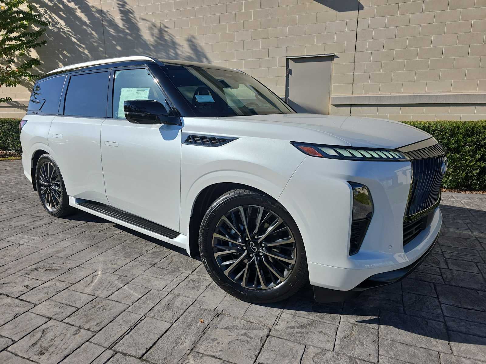 2026 INFINITI QX80 AUTOGRAPH