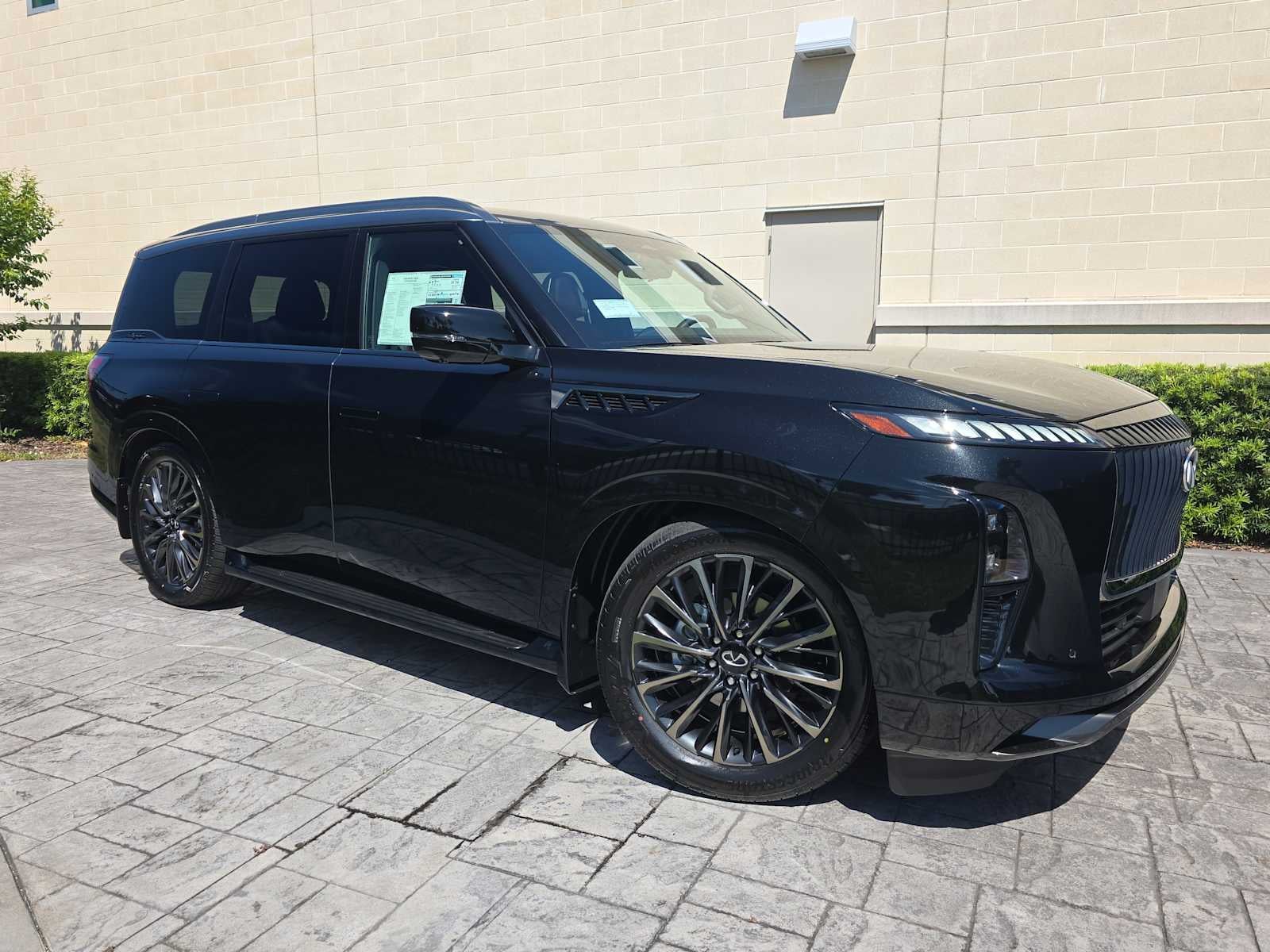 2026 INFINITI QX80 AUTOGRAPH