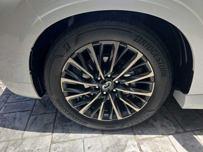 2027 INFINITI QX80 AUTOGRAPH