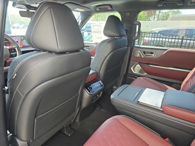 2027 INFINITI QX80 AUTOGRAPH