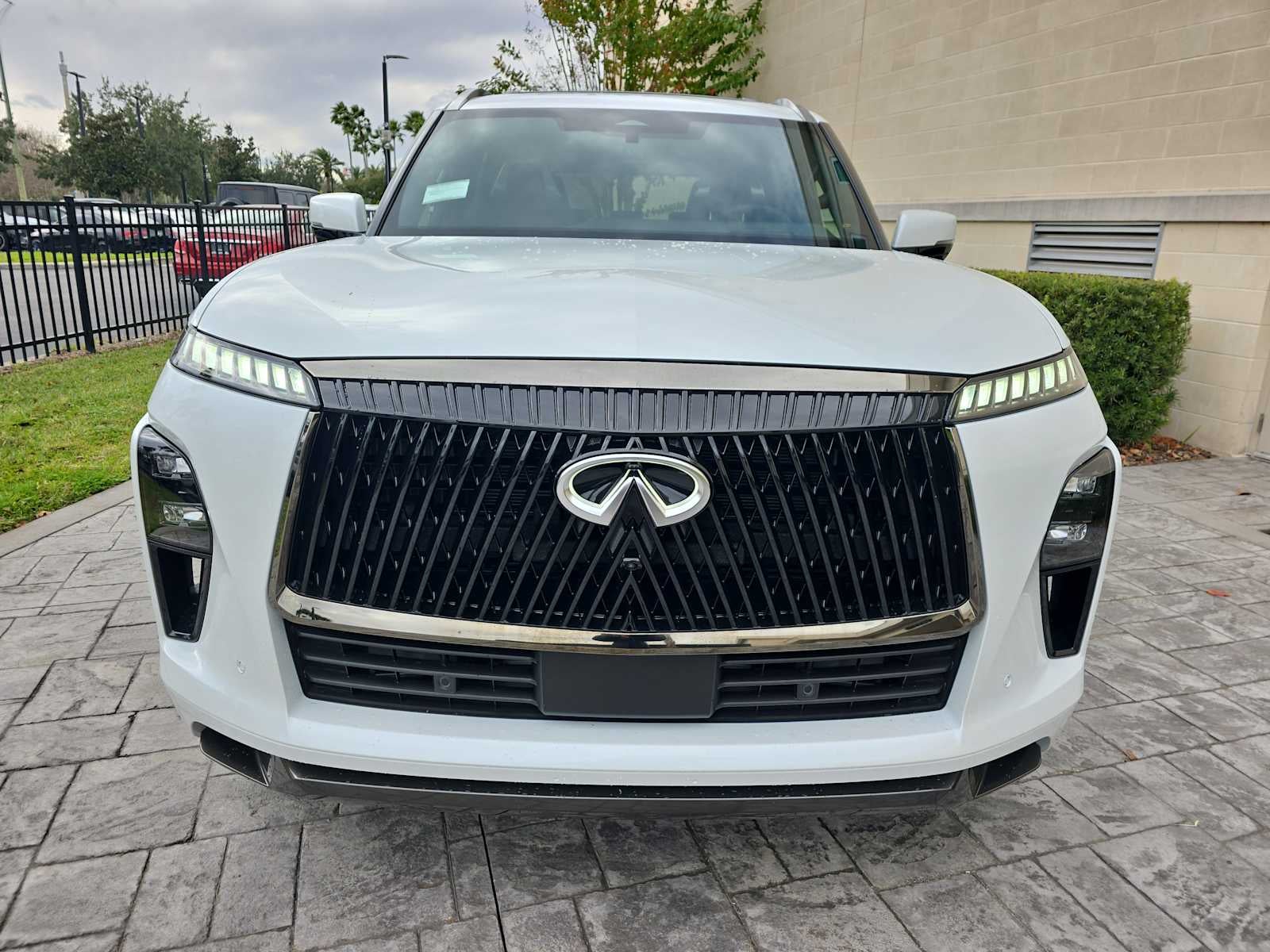 2026 INFINITI QX80 AUTOGRAPH