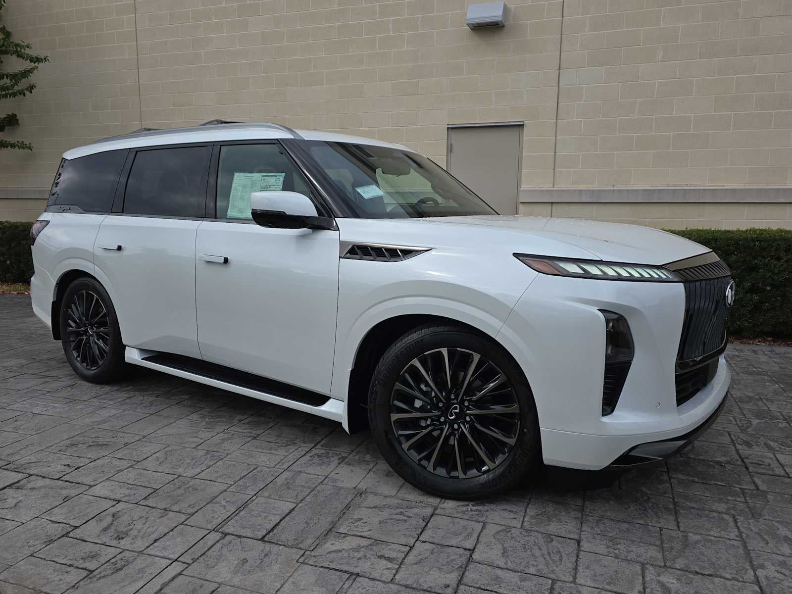 2026 INFINITI QX80 AUTOGRAPH