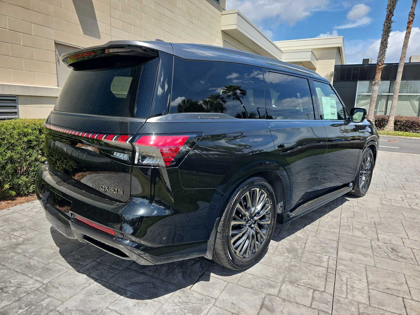 2026 INFINITI QX80 AUTOGRAPH