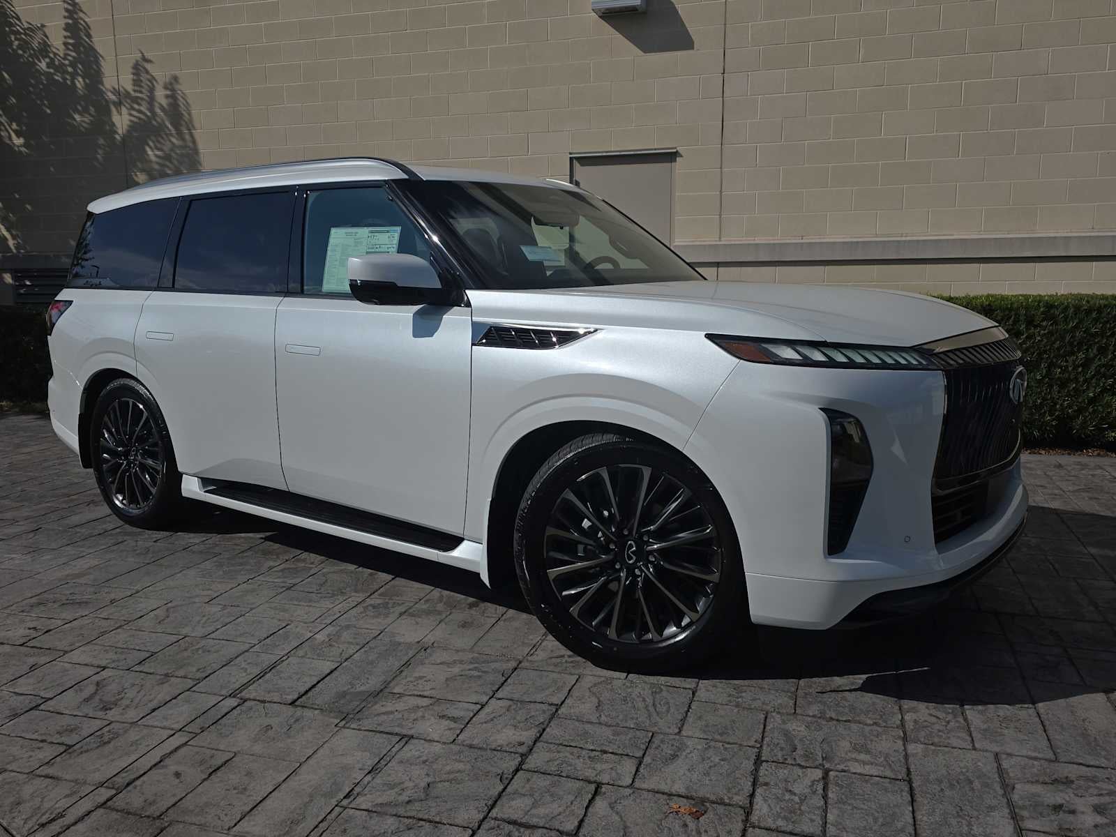 2026 INFINITI QX80 AUTOGRAPH