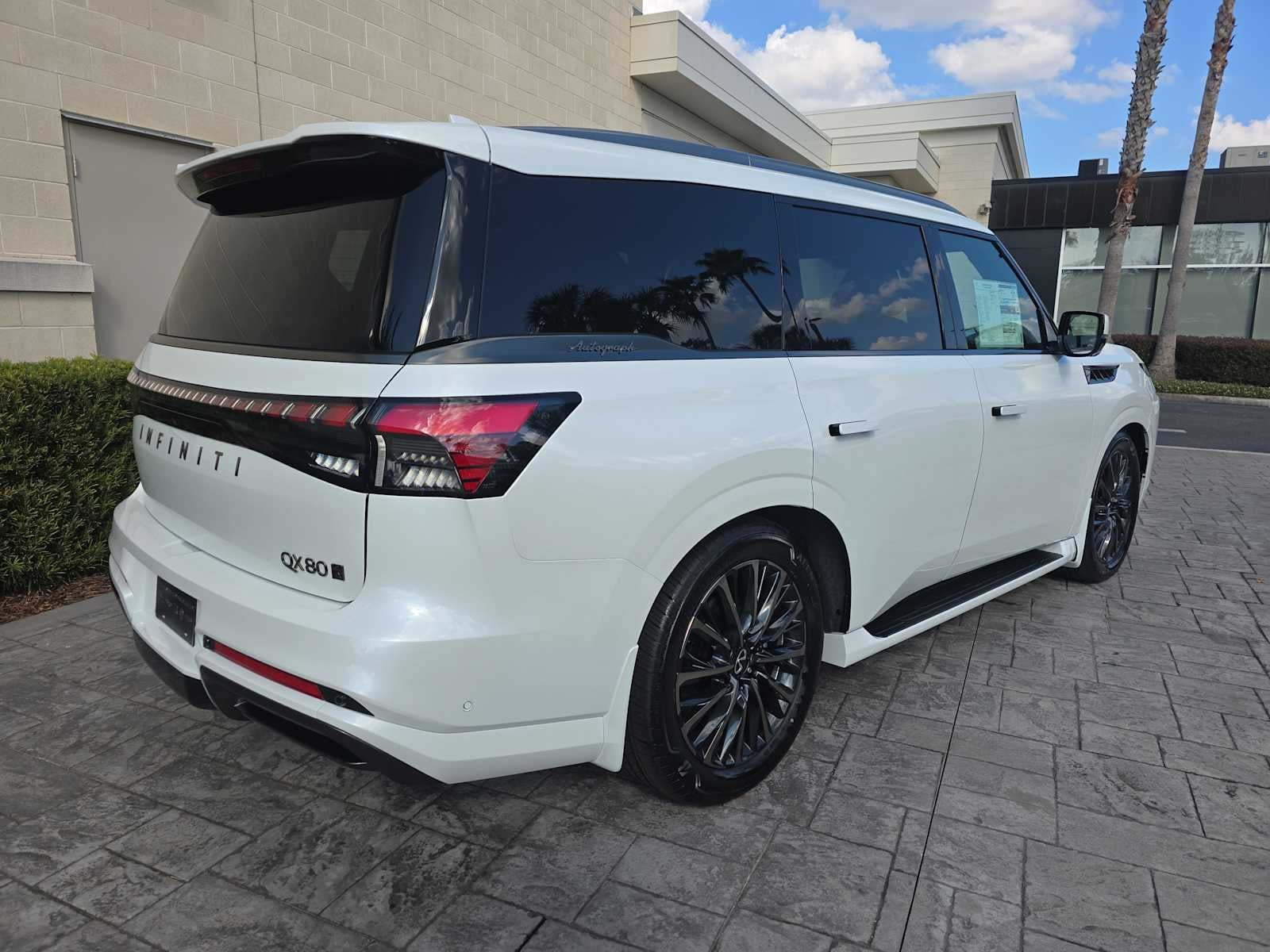 2026 INFINITI QX80 AUTOGRAPH