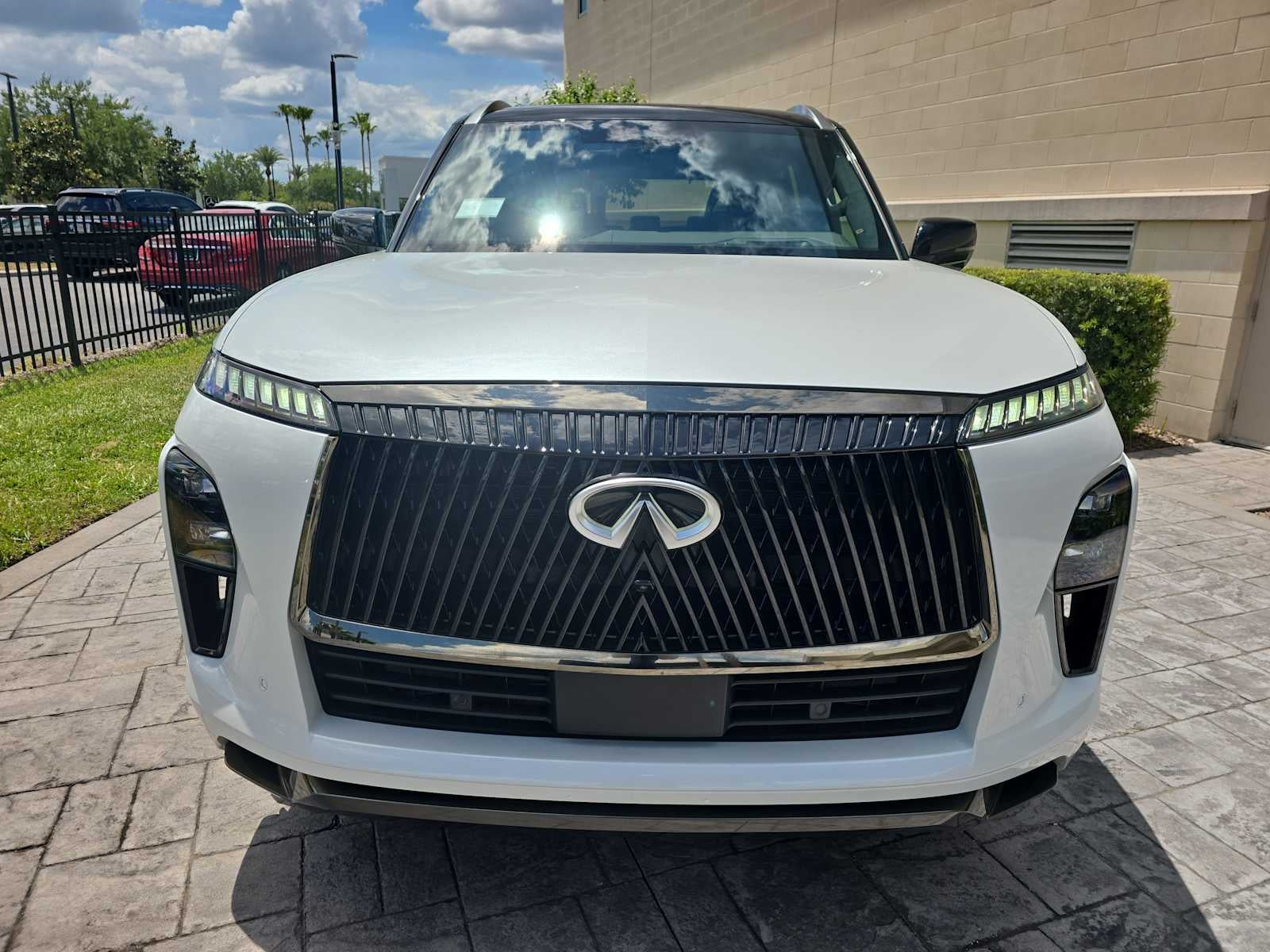 2026 INFINITI QX80 AUTOGRAPH