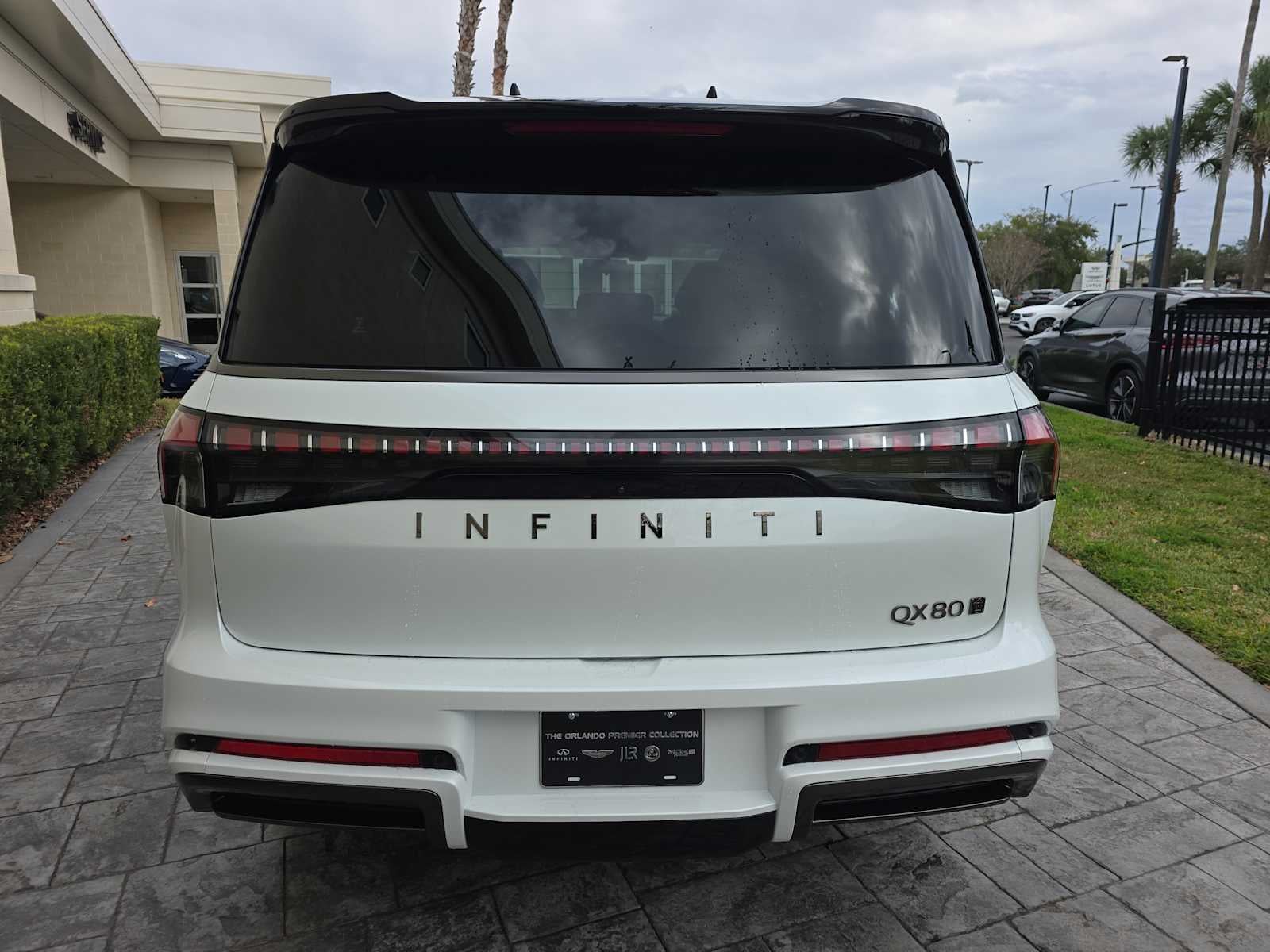 2026 INFINITI QX80 AUTOGRAPH