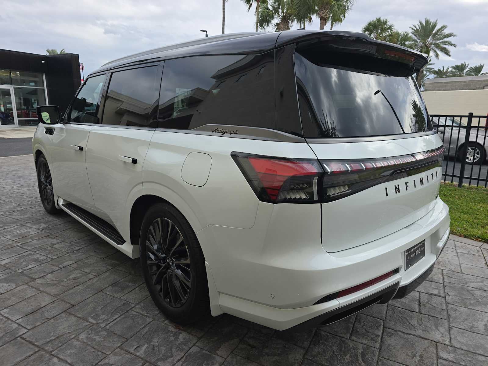 2026 INFINITI QX80 AUTOGRAPH
