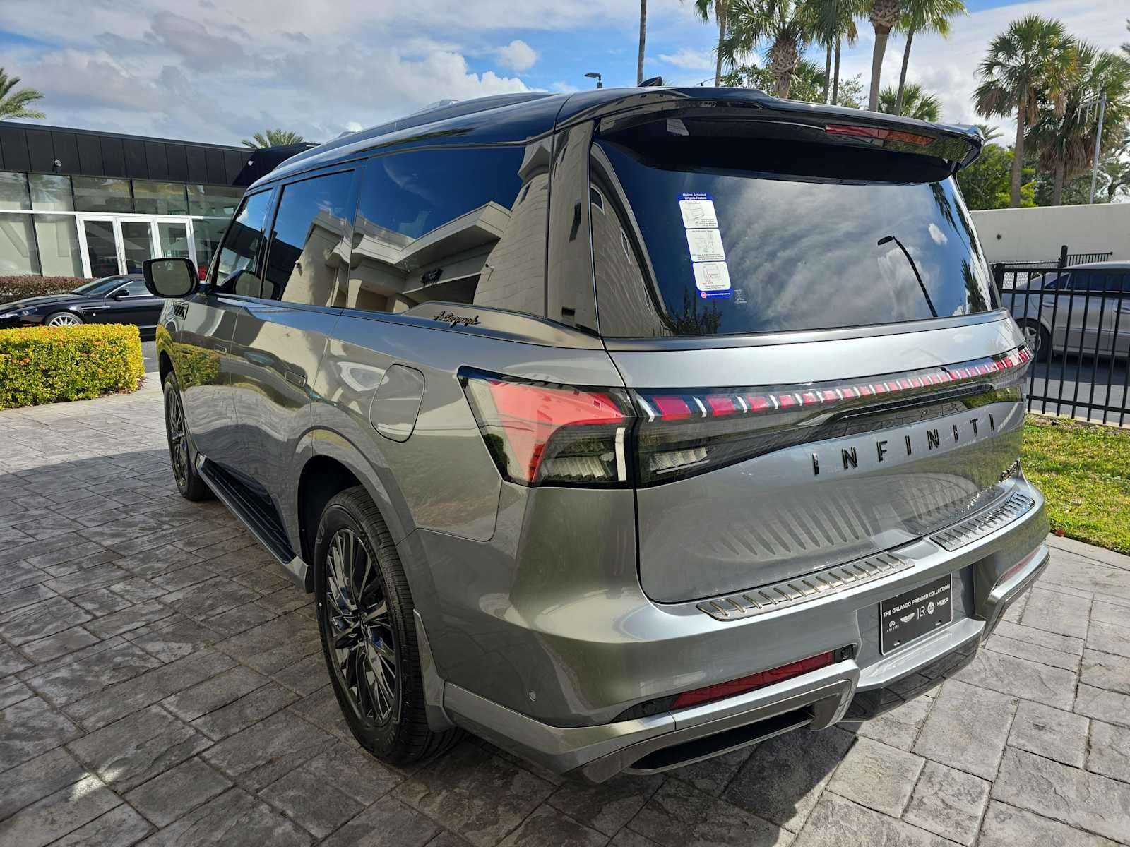 2026 INFINITI QX80 AUTOGRAPH