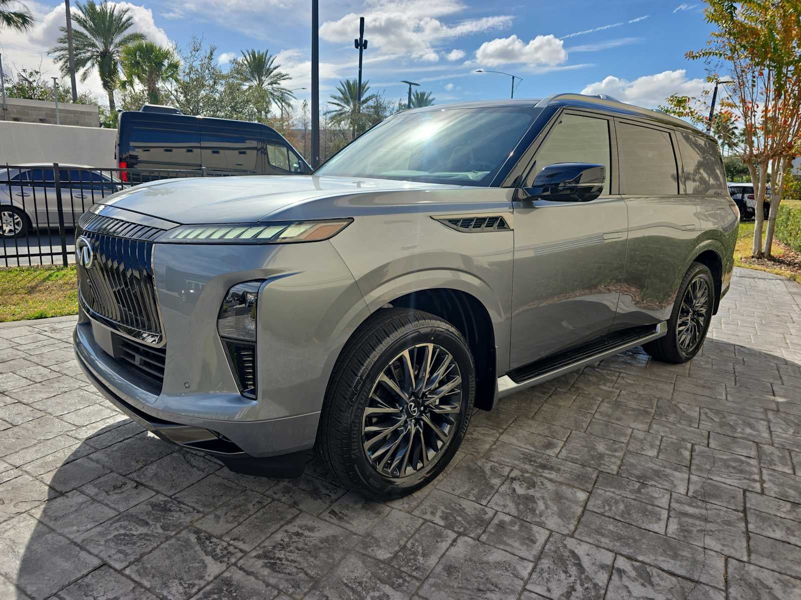 2026 INFINITI QX80 AUTOGRAPH