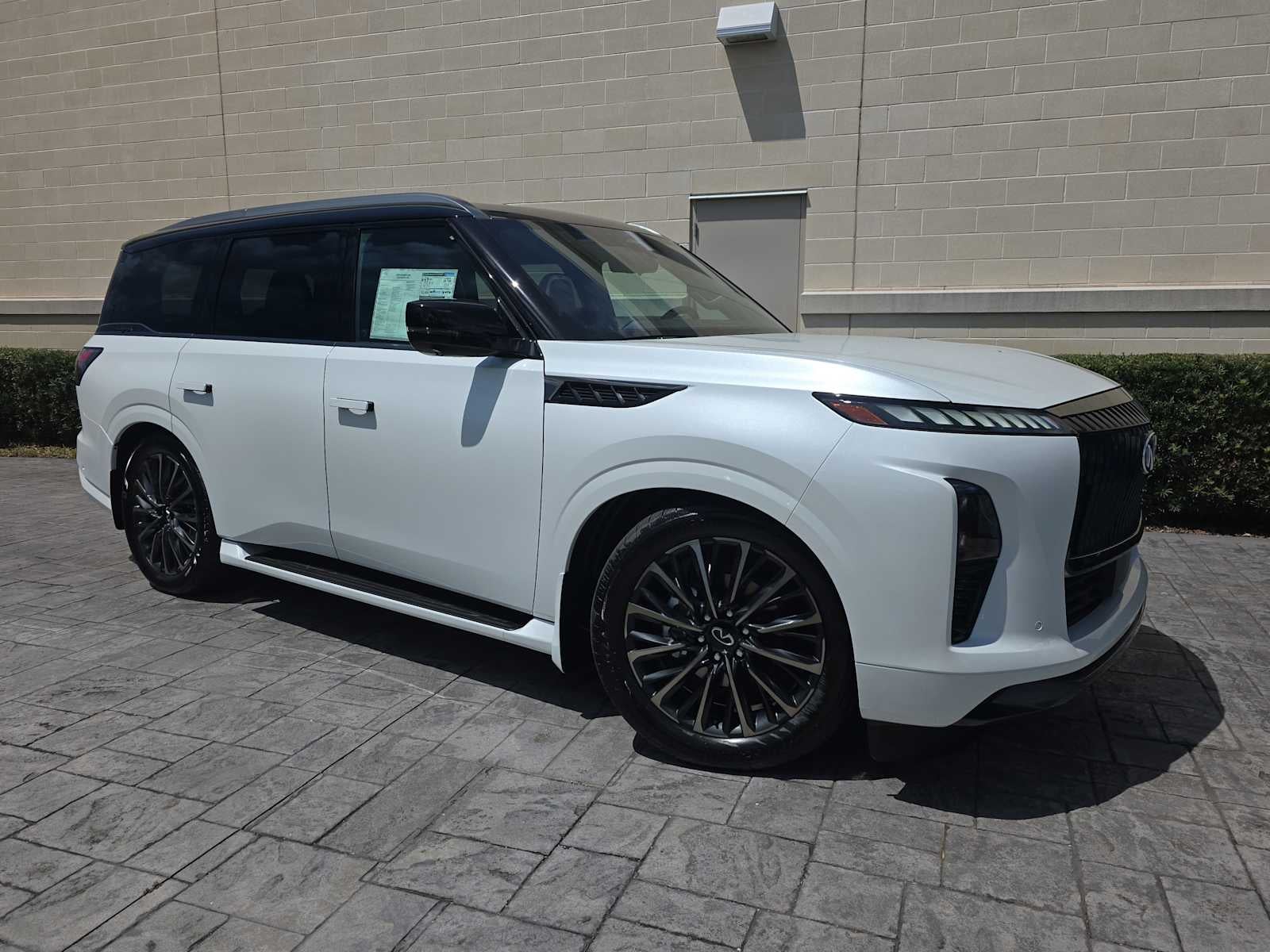 2026 INFINITI QX80 AUTOGRAPH