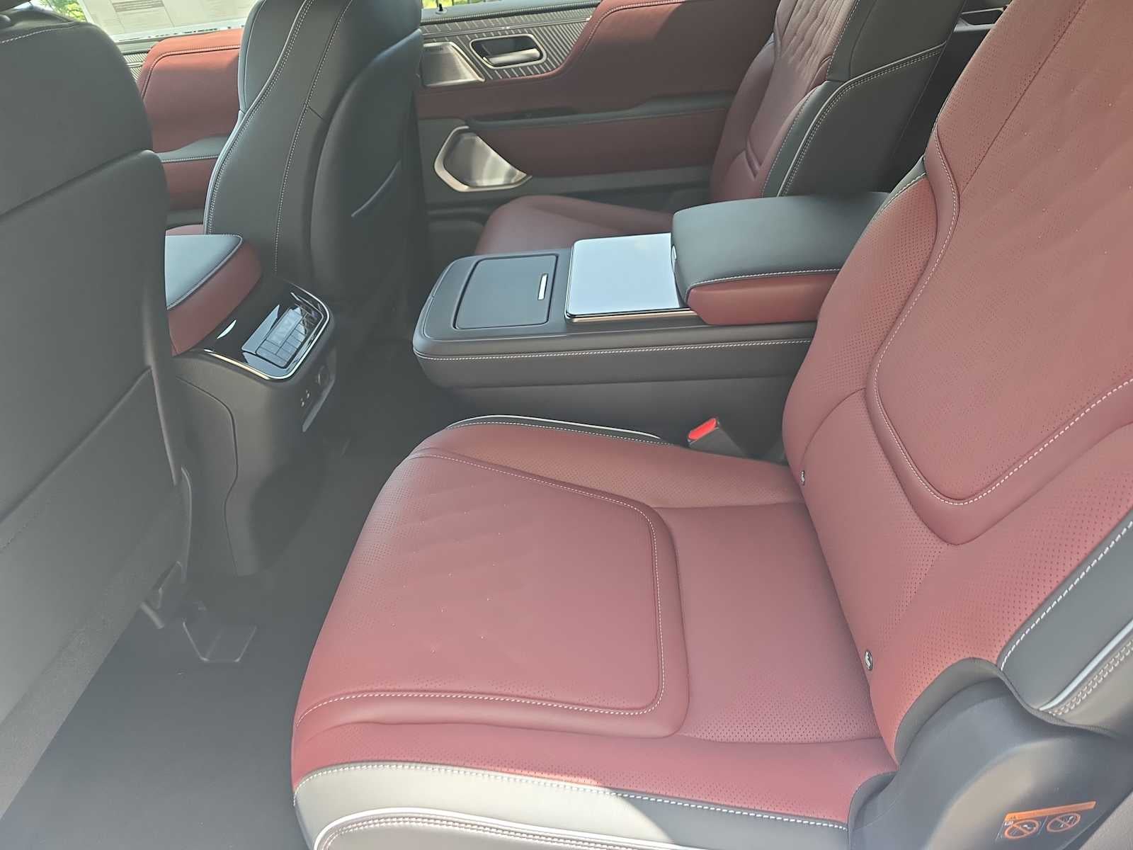 2027 INFINITI QX80 AUTOGRAPH