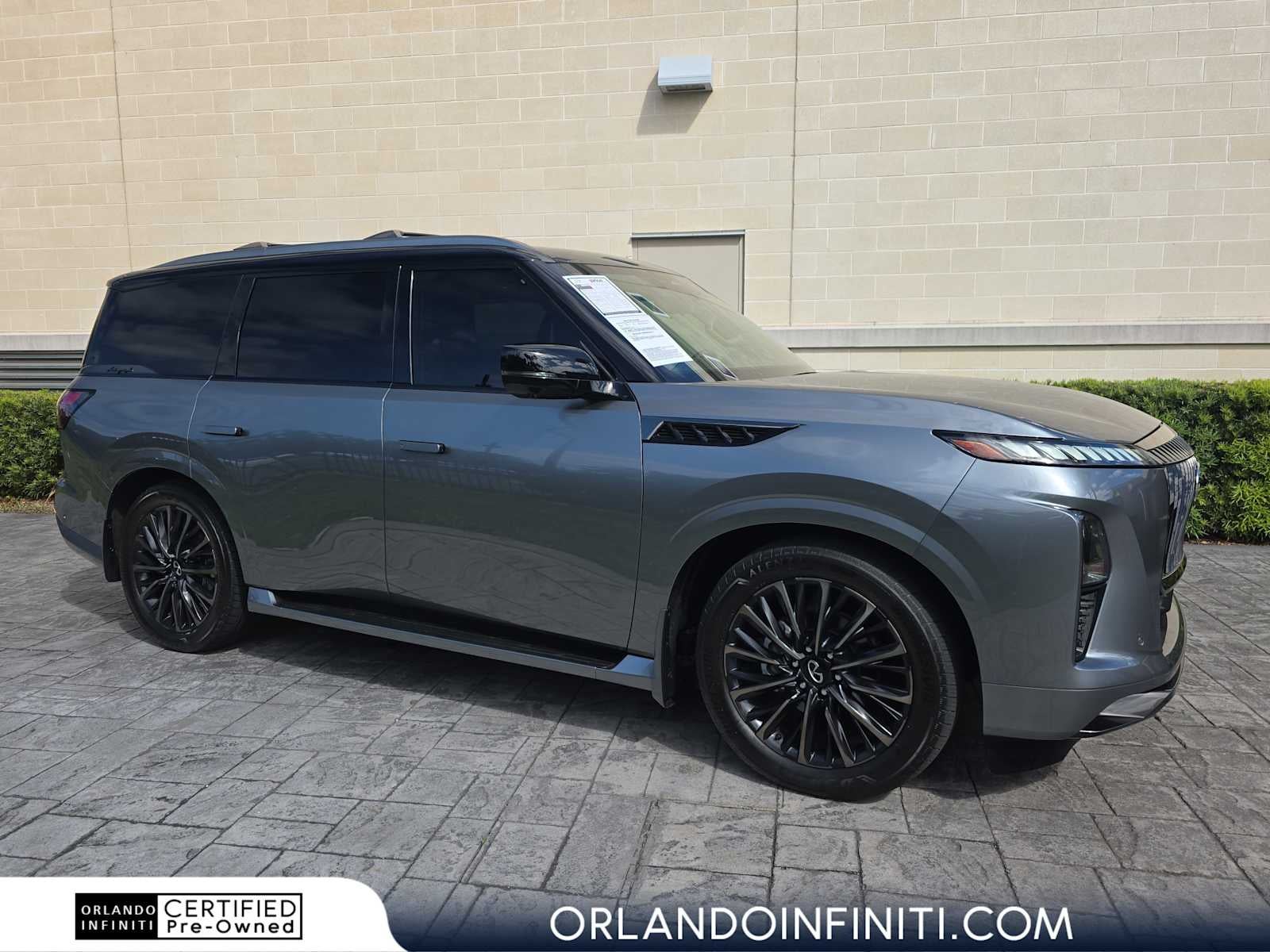 2025 INFINITI QX80 AUTOGRAPH