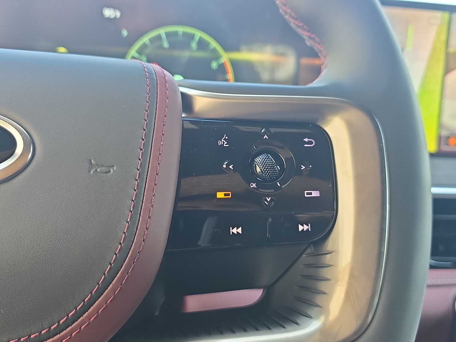 2027 INFINITI QX80 AUTOGRAPH