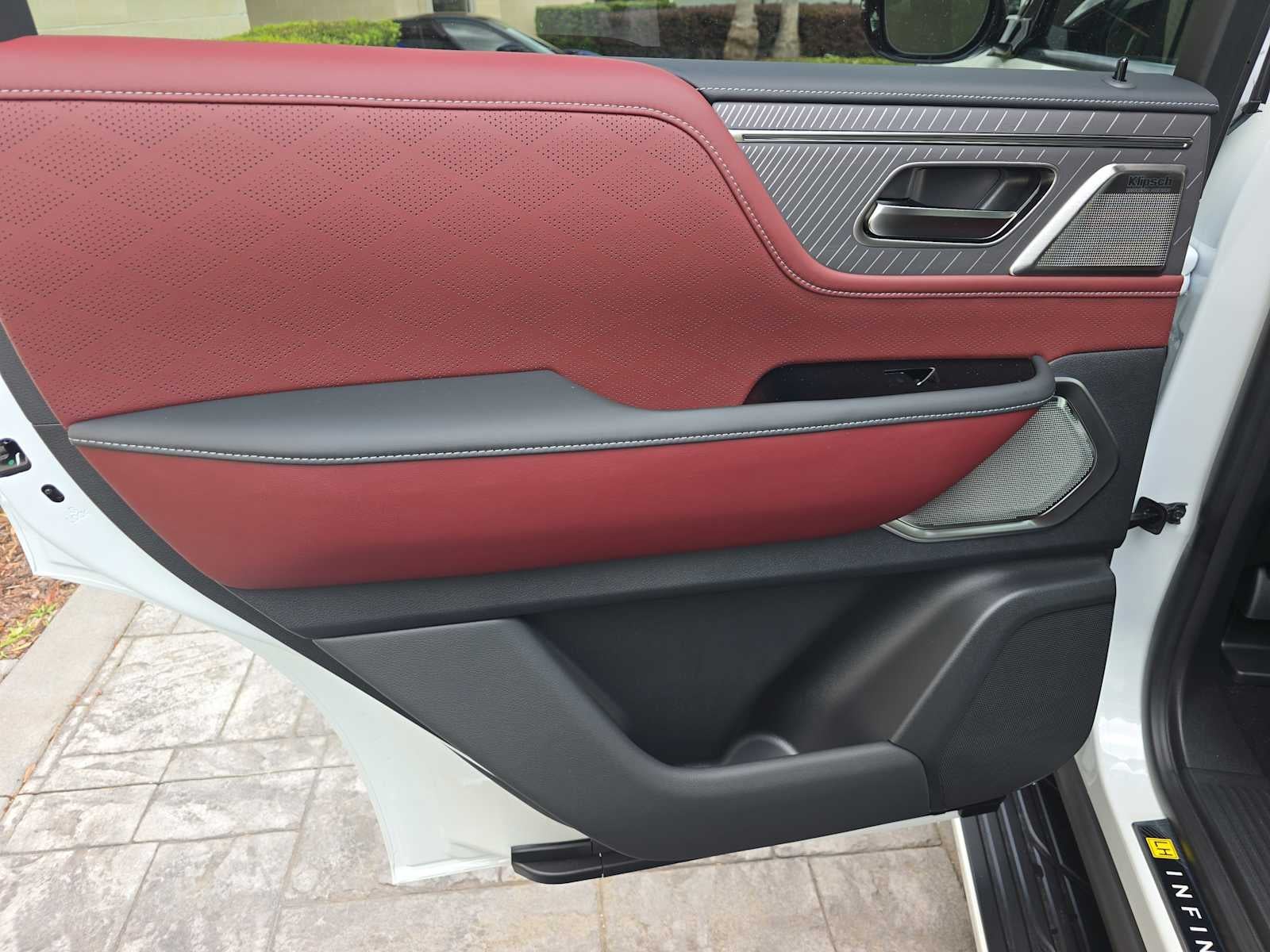 2026 INFINITI QX80 AUTOGRAPH