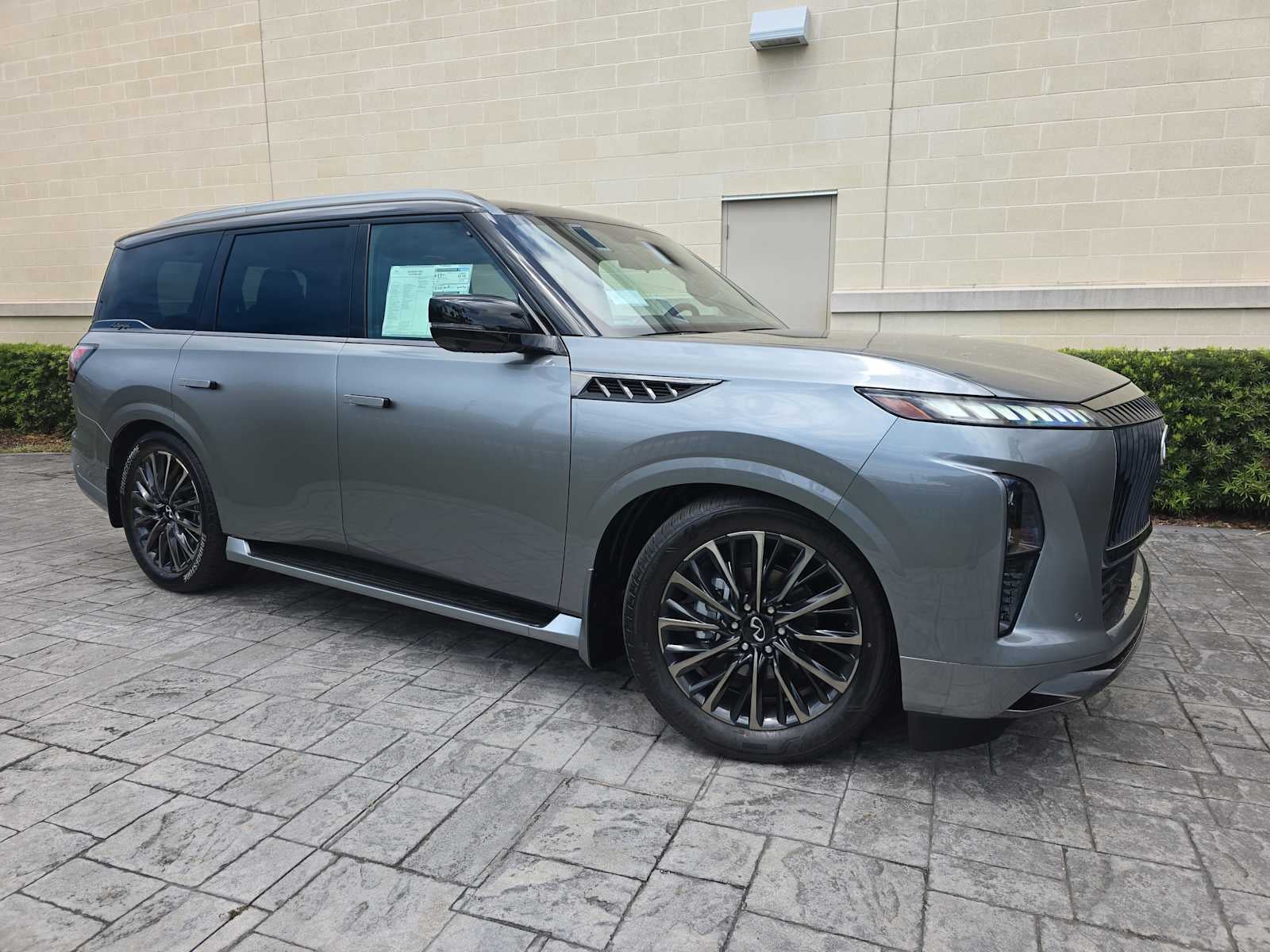2026 INFINITI QX80 AUTOGRAPH