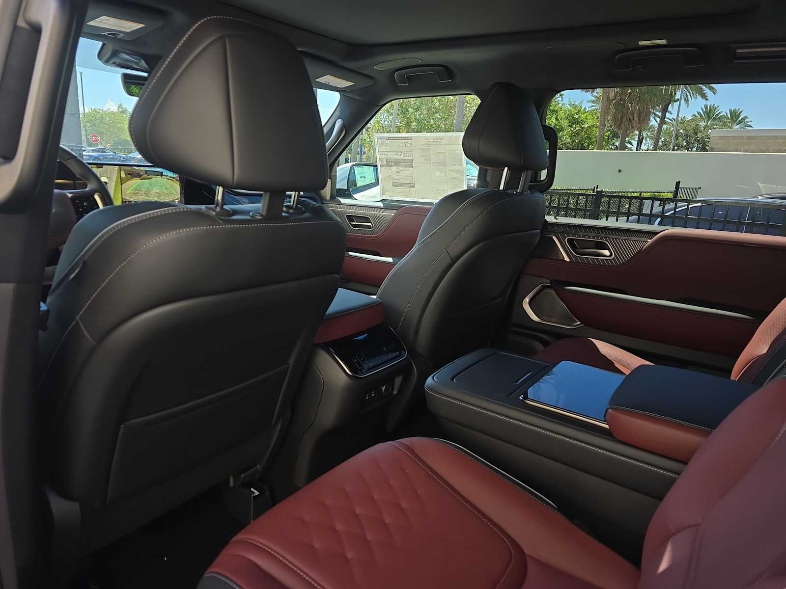 2027 INFINITI QX80 AUTOGRAPH