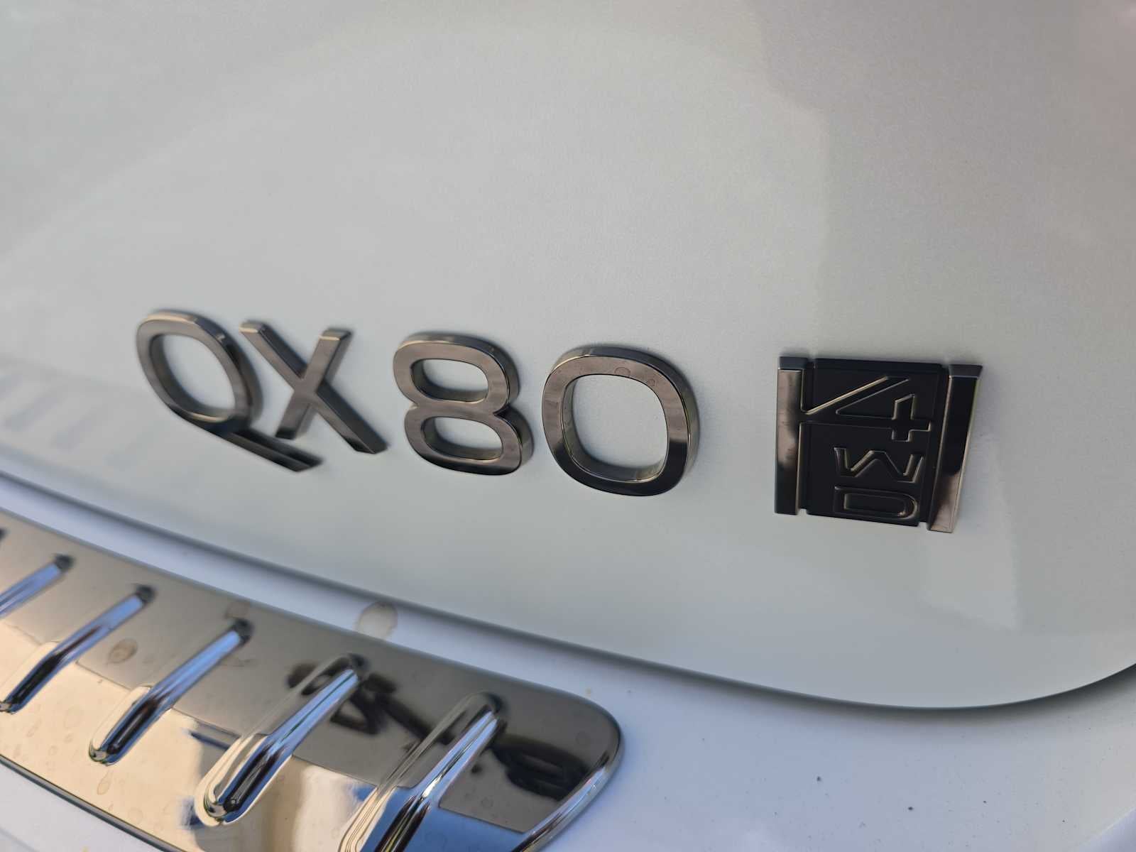 2027 INFINITI QX80 AUTOGRAPH