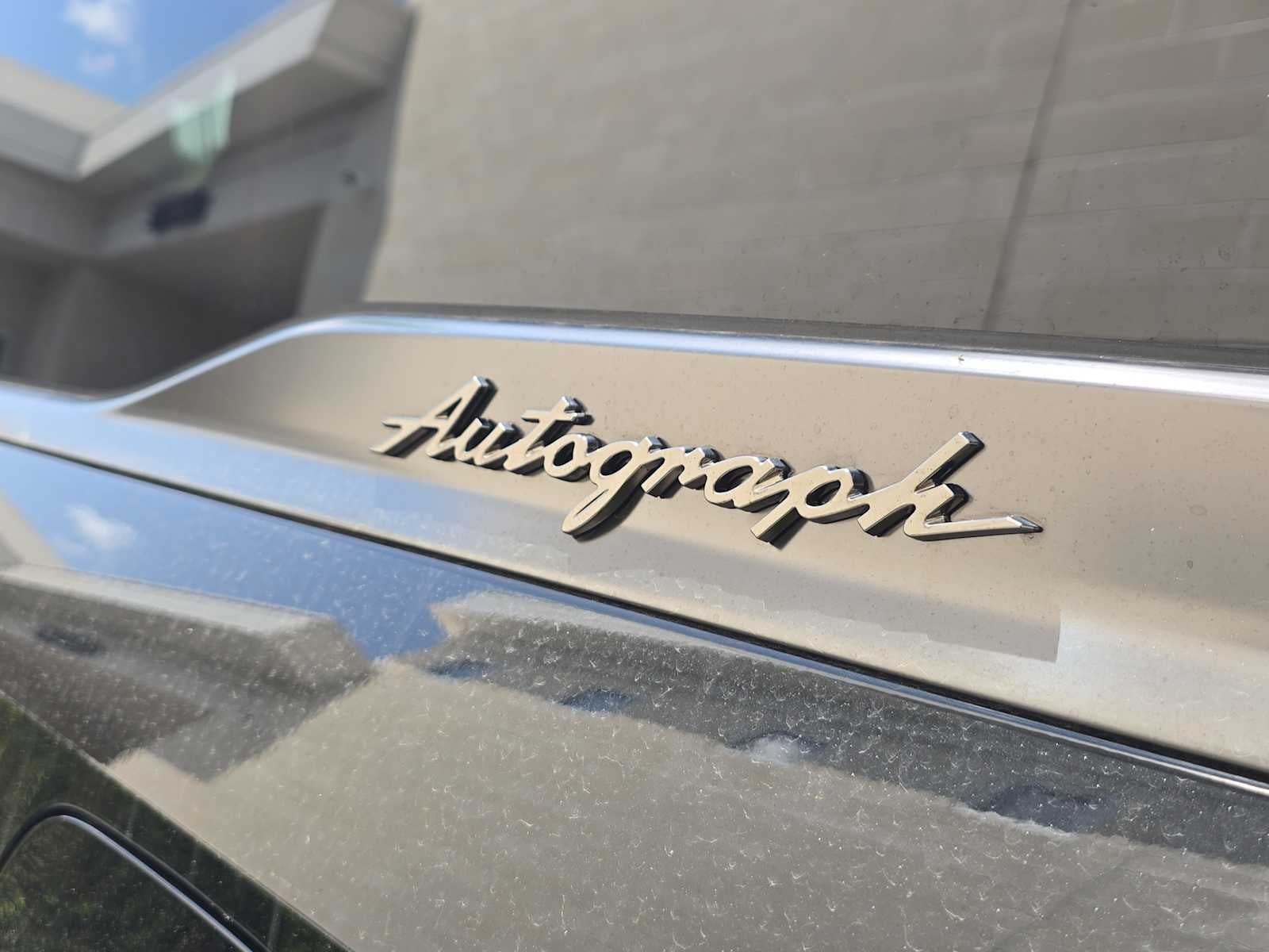 2027 INFINITI QX80 AUTOGRAPH