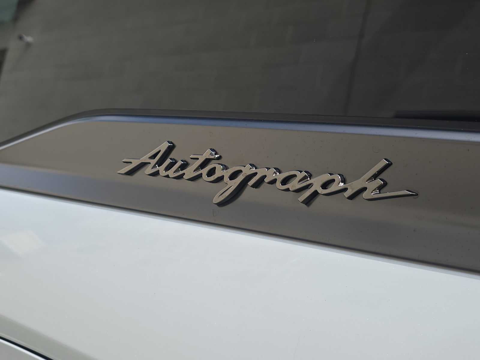 2027 INFINITI QX80 AUTOGRAPH