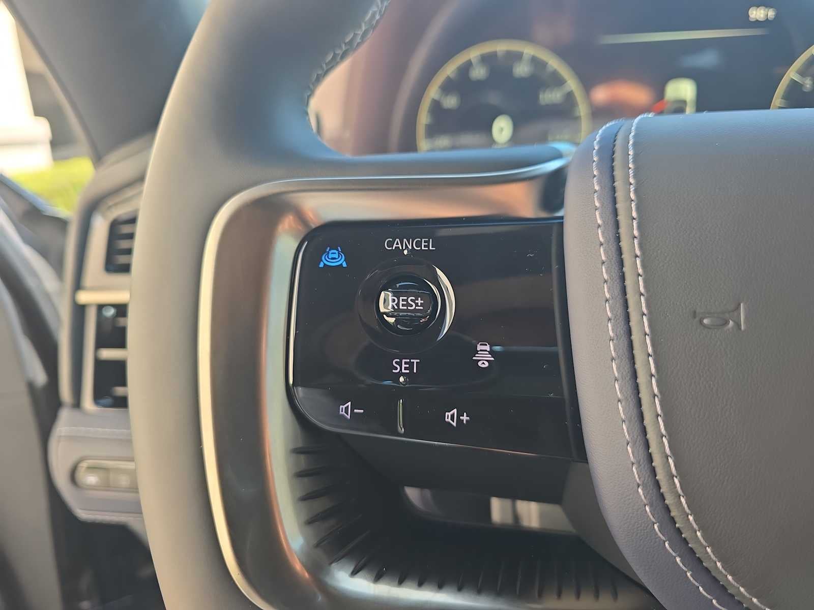 2027 INFINITI QX80 SPORT