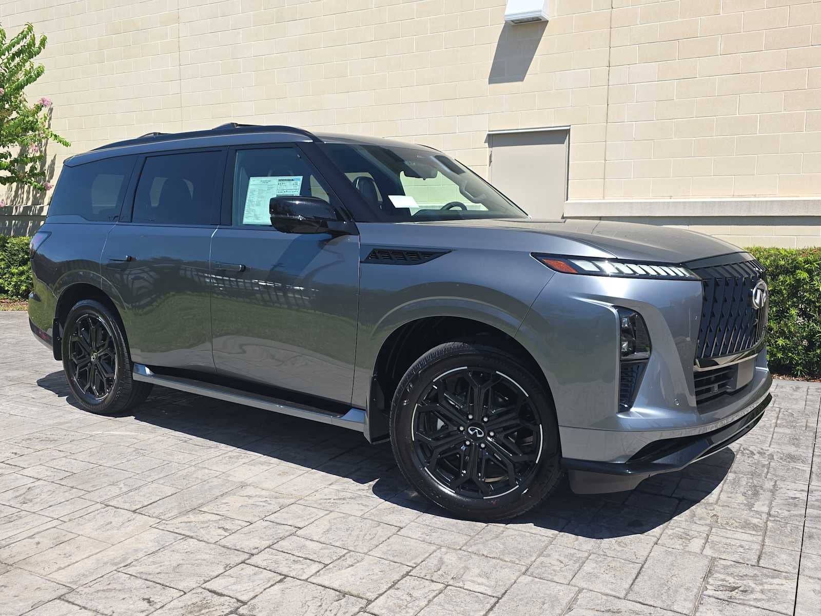 2027 INFINITI QX80 SPORT