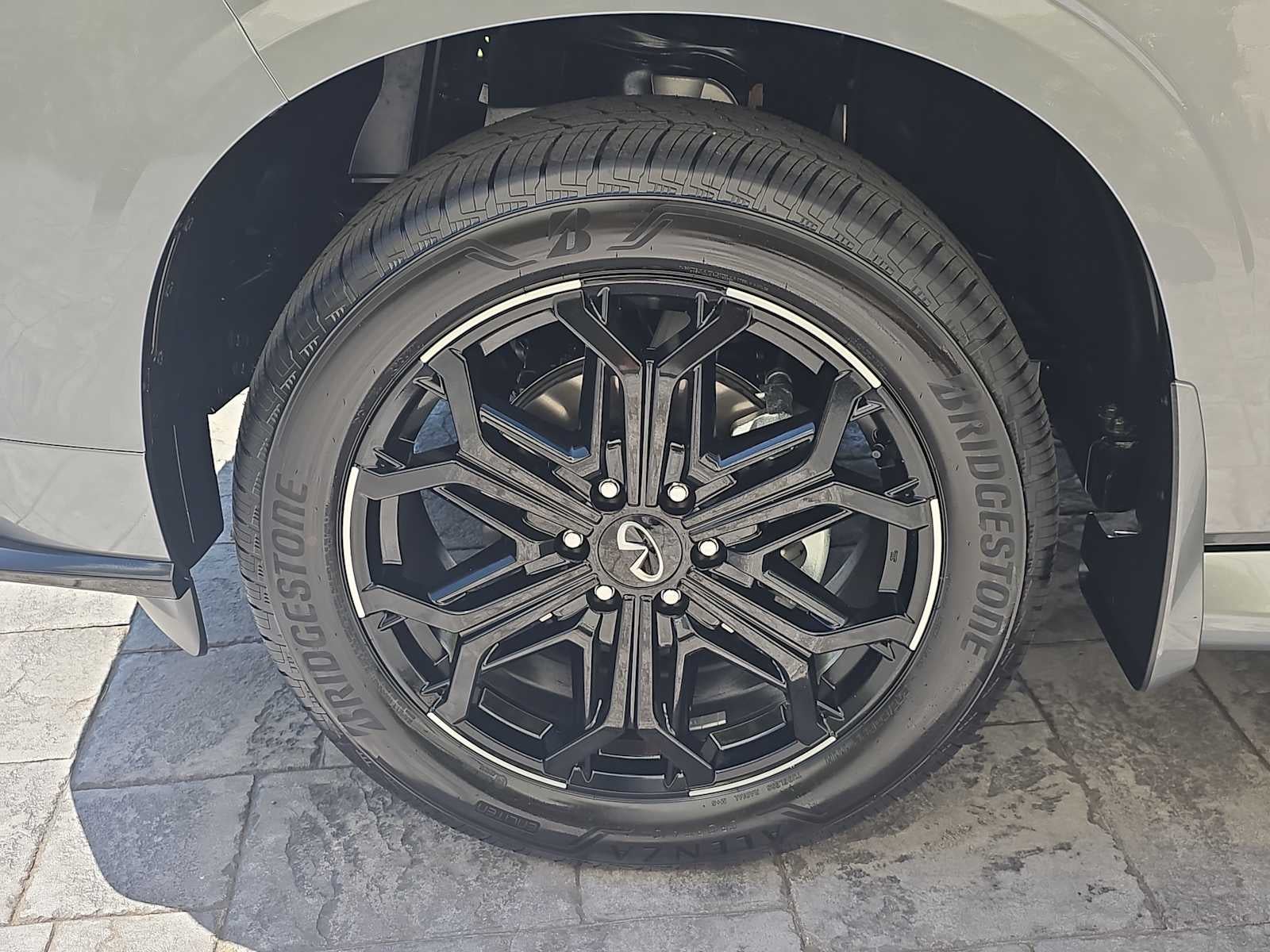2027 INFINITI QX80 SPORT