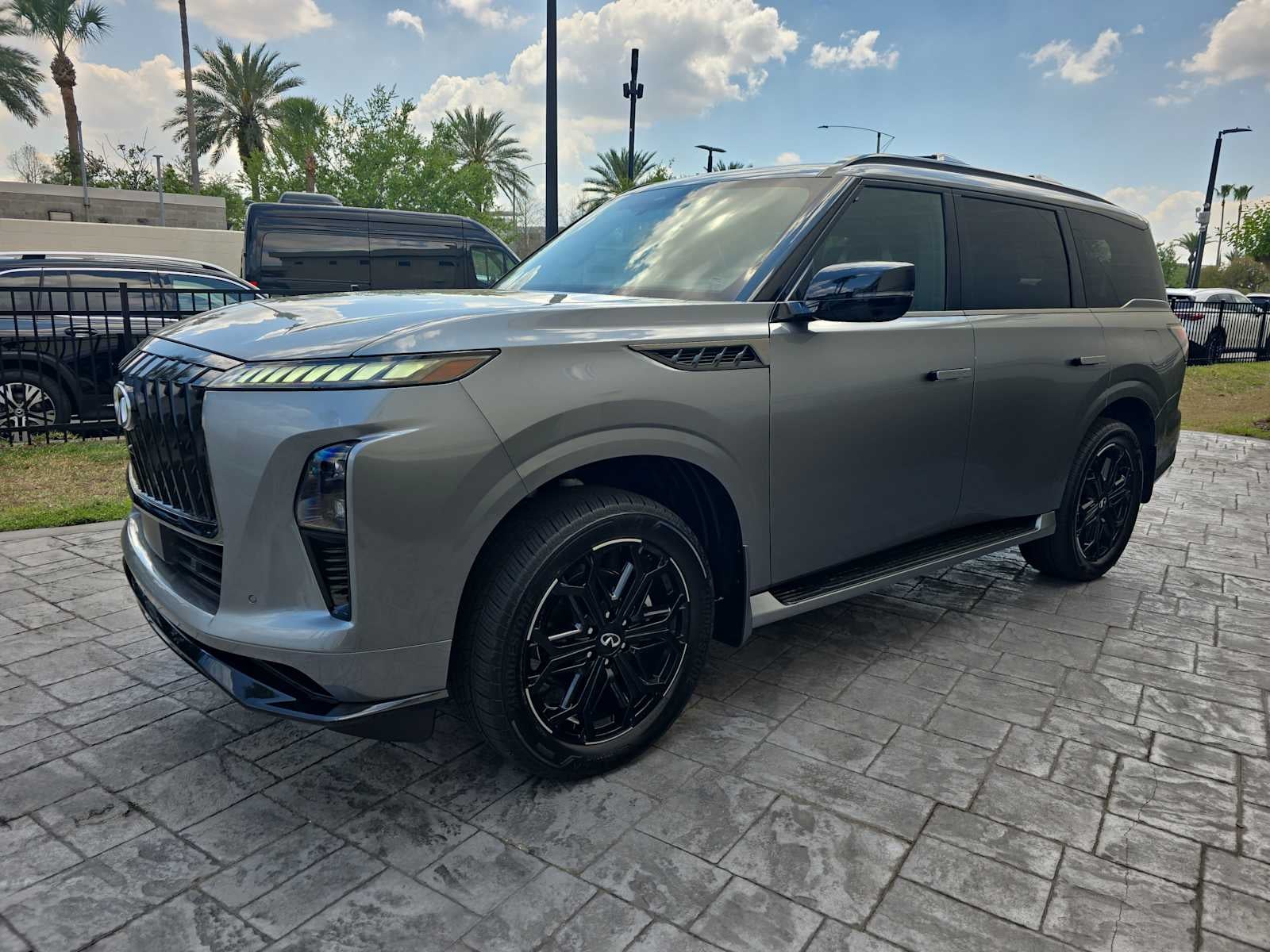 2026 INFINITI QX80 SPORT