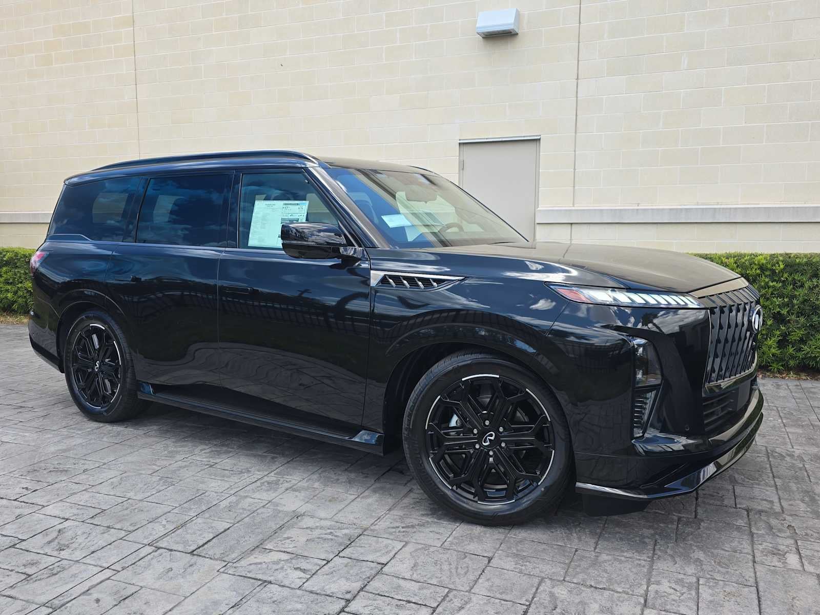 2026 INFINITI QX80 SPORT