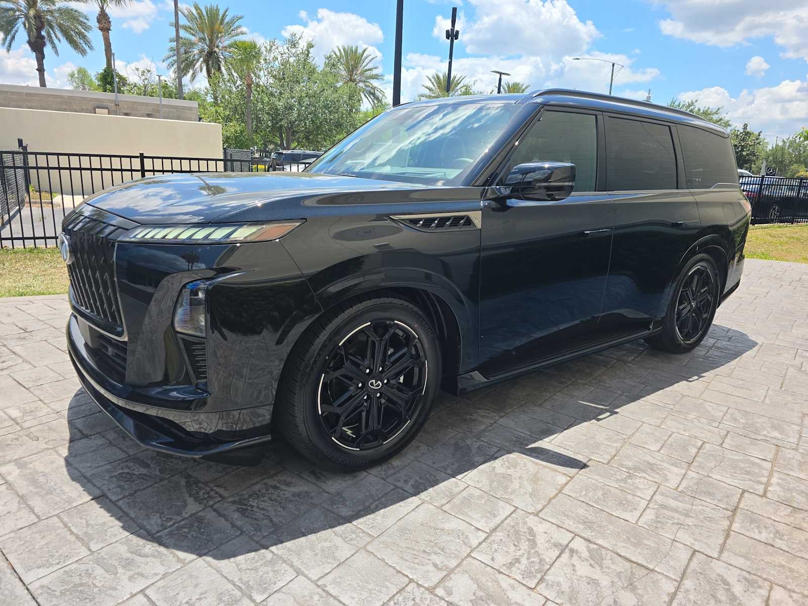 2026 INFINITI QX80 SPORT