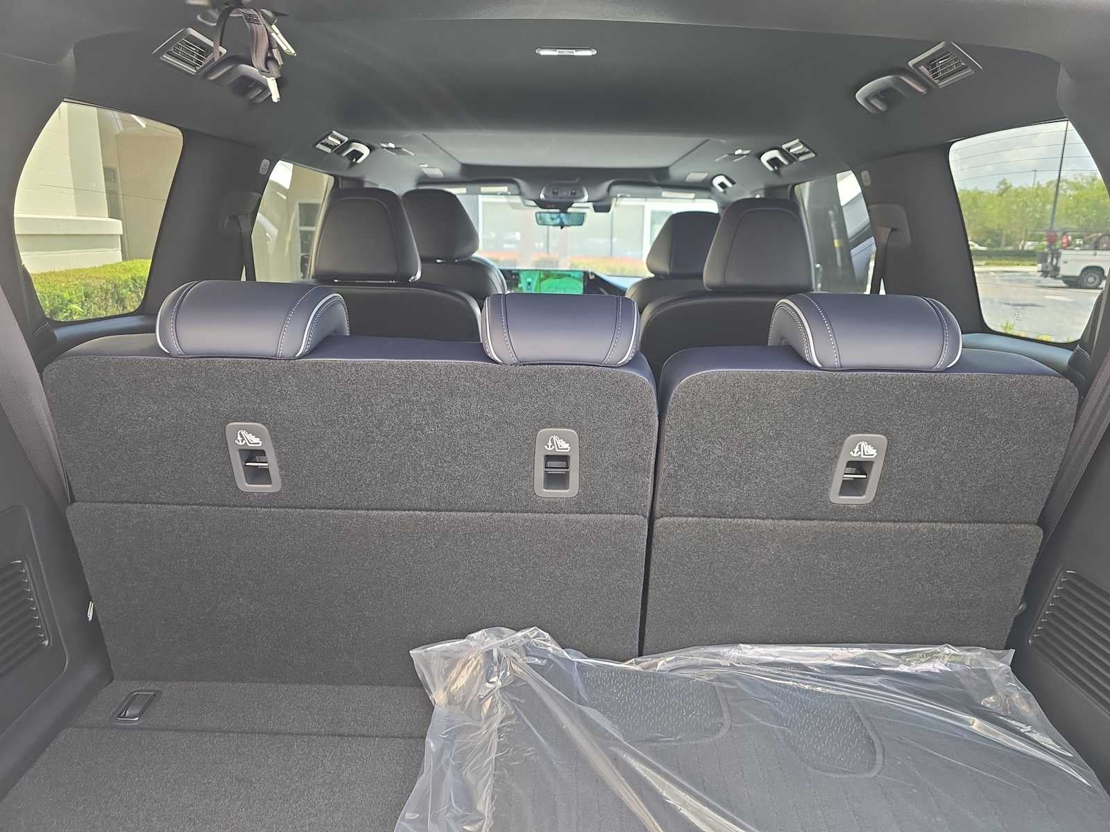 2027 INFINITI QX80 SPORT