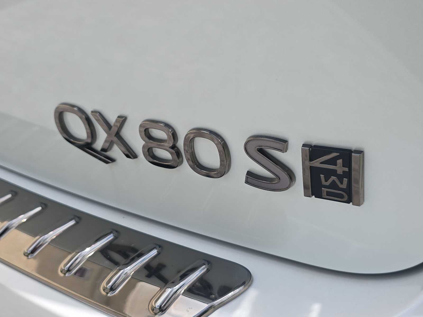 2027 INFINITI QX80 SPORT
