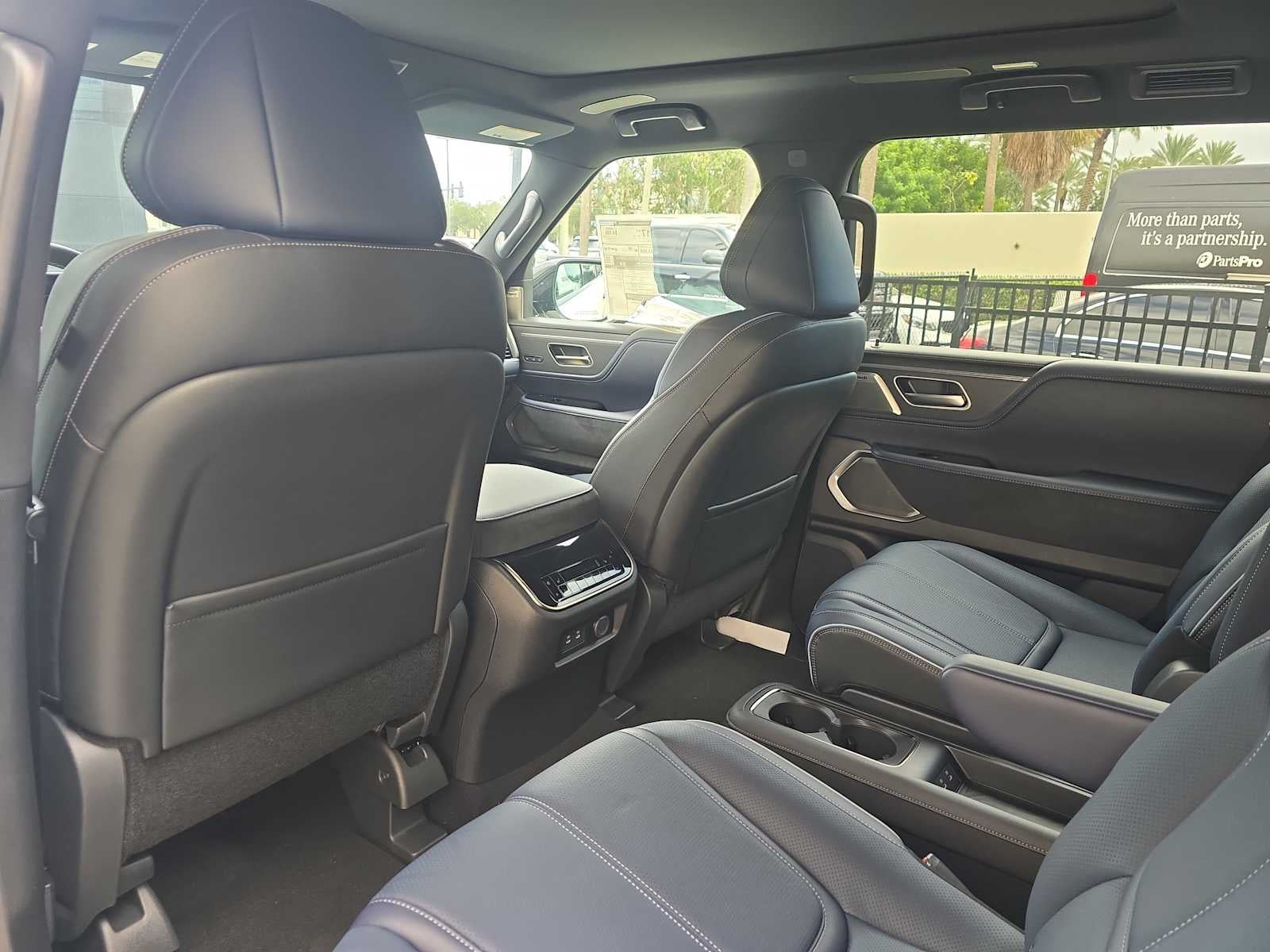 2027 INFINITI QX80 SPORT
