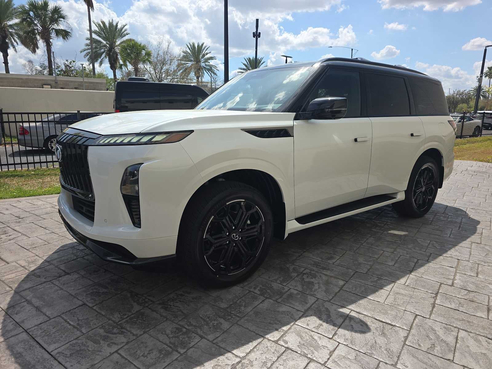 2026 INFINITI QX80 SPORT