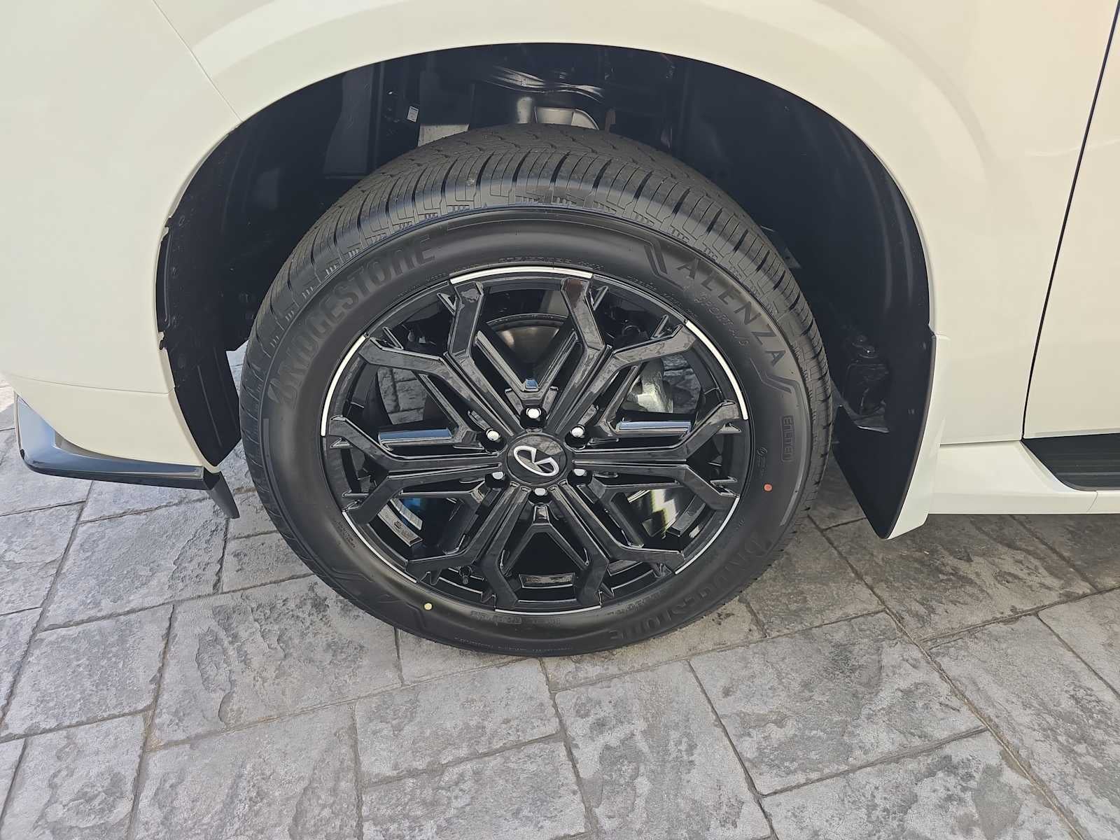 2026 INFINITI QX80 SPORT