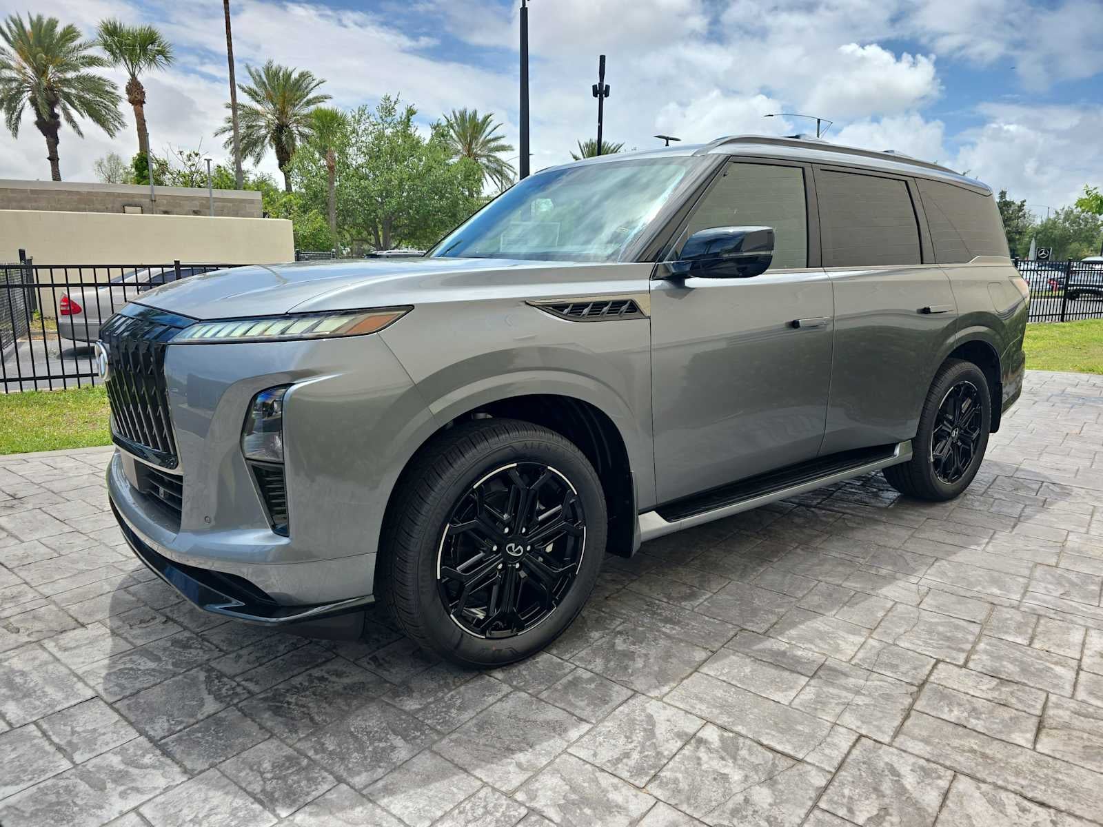 2026 INFINITI QX80 SPORT