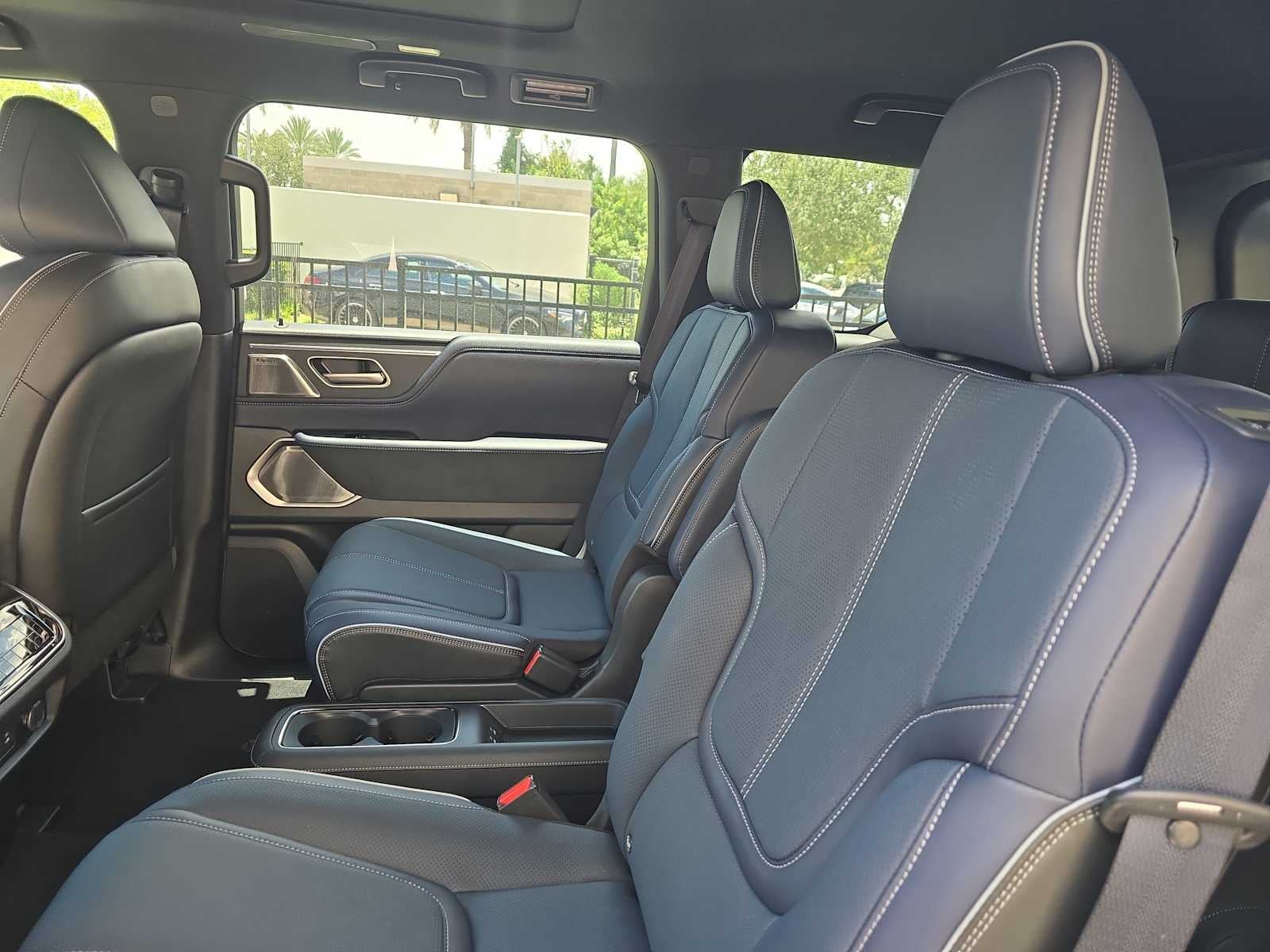 2027 INFINITI QX80 SPORT
